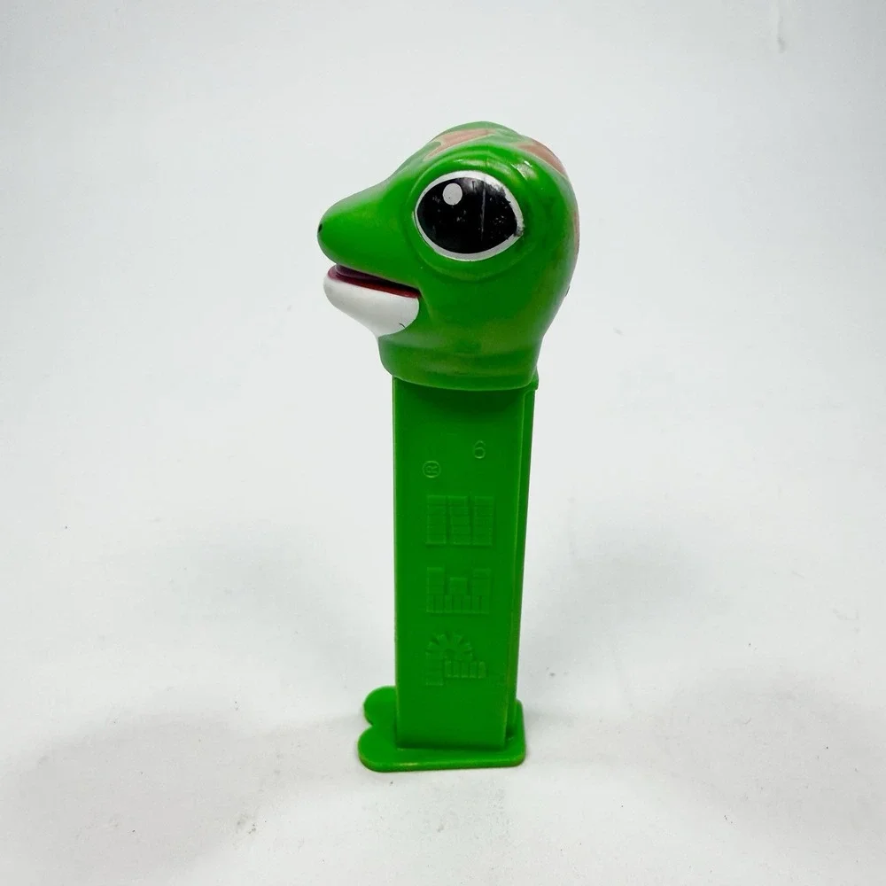 PEZ GEICO Gecko Candy Dispenser 2010 Green Advertising Collectible
